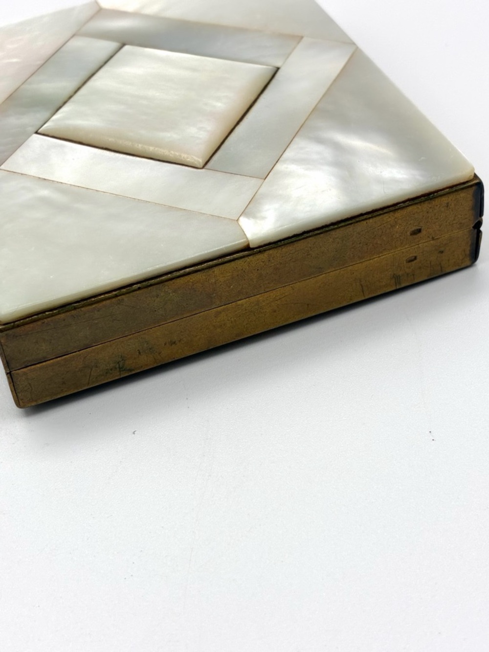 Vintage Mother of Pearl Brass Cigarette Case Compact Art Deco Style - Picture 4 of 11